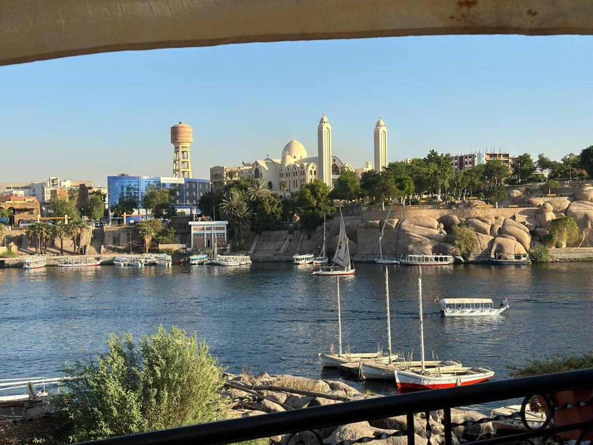 Mastonkel Hotel Aswan Bagian luar foto