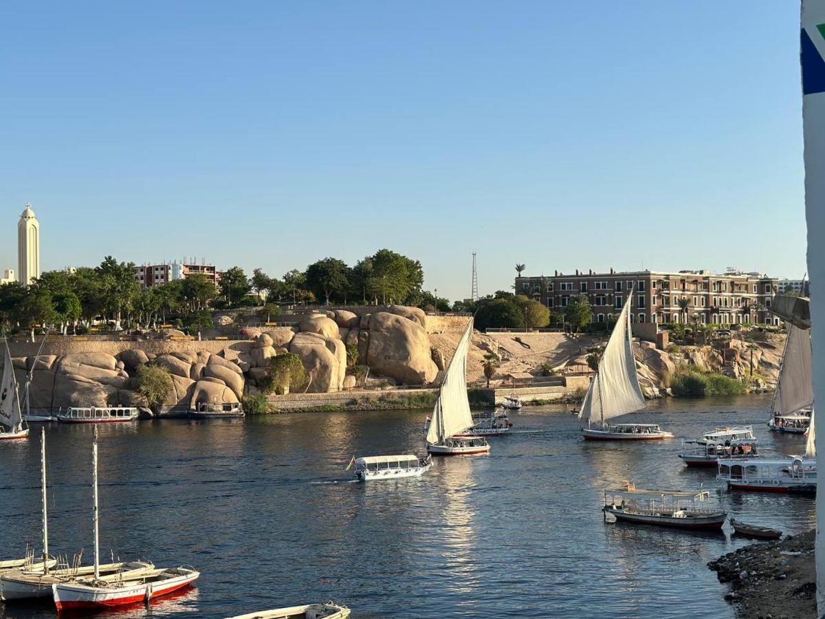 Mastonkel Hotel Aswan Bagian luar foto