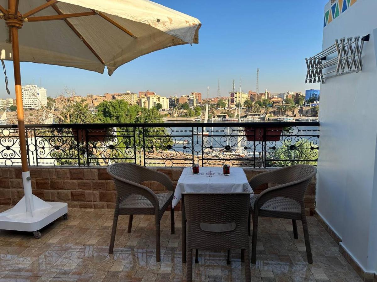 Mastonkel Hotel Aswan Bagian luar foto
